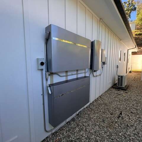22 – Enphase Encharge 10 – Encino